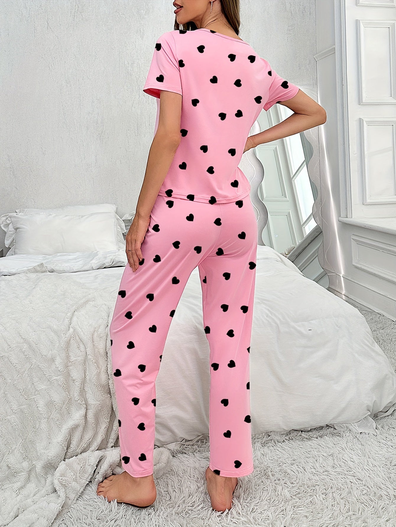 Nina dames pyjama set - stijlvolle hartjesprint voor heerlijk comfort in bed afbeelding 3