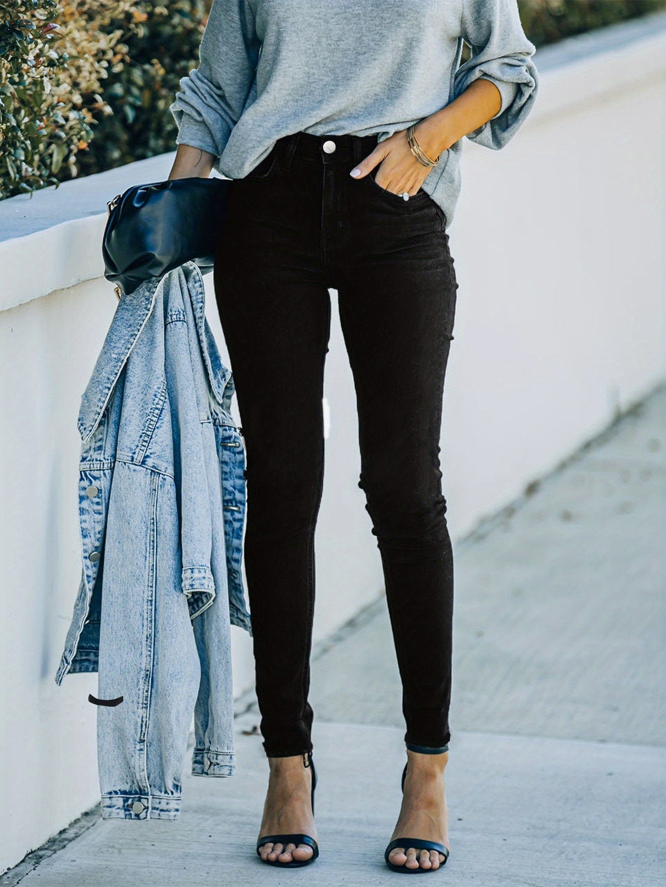 Moderne zwarte skinny jeans: comfortabele en veelzijdige keuze met hoge taille afbeelding 8