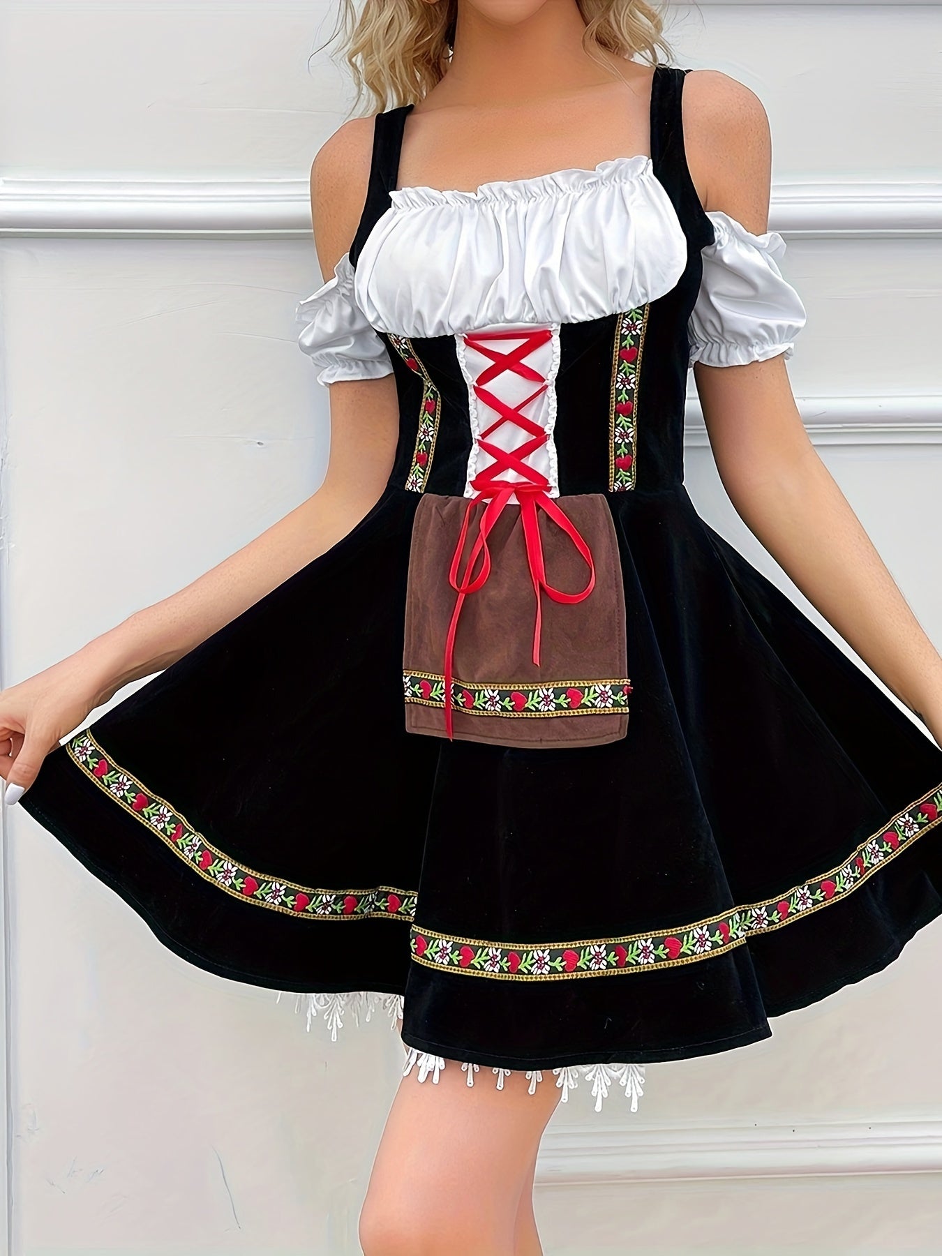 Vintage koude schouder dirndl jurk - Een betoverende mix van stijl en luxe! afbeelding 6