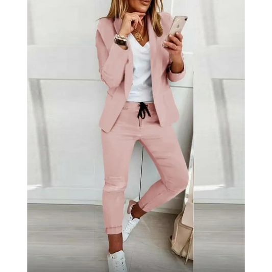 Lena | Slim-fit blazer en broek set in effen kleur