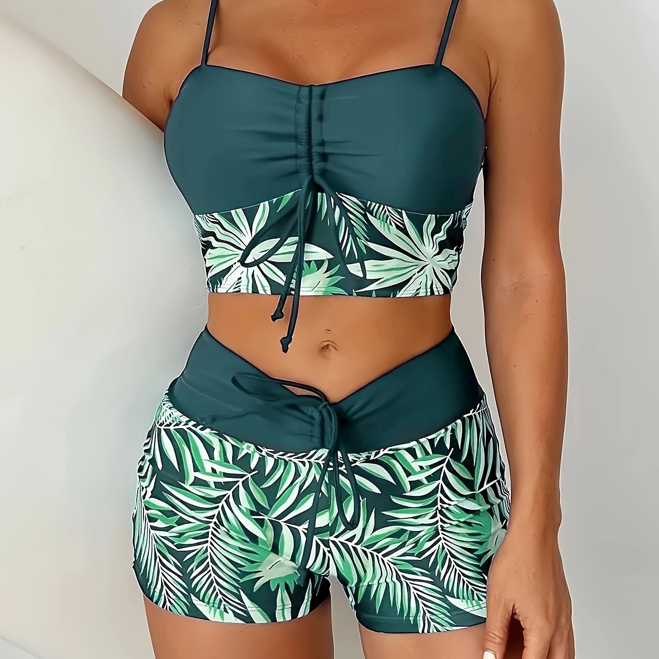 Bladprint bikini set met boyshorts | Stijlvol en comfortabel | Perfect voor zomerse dagen afbeelding 12