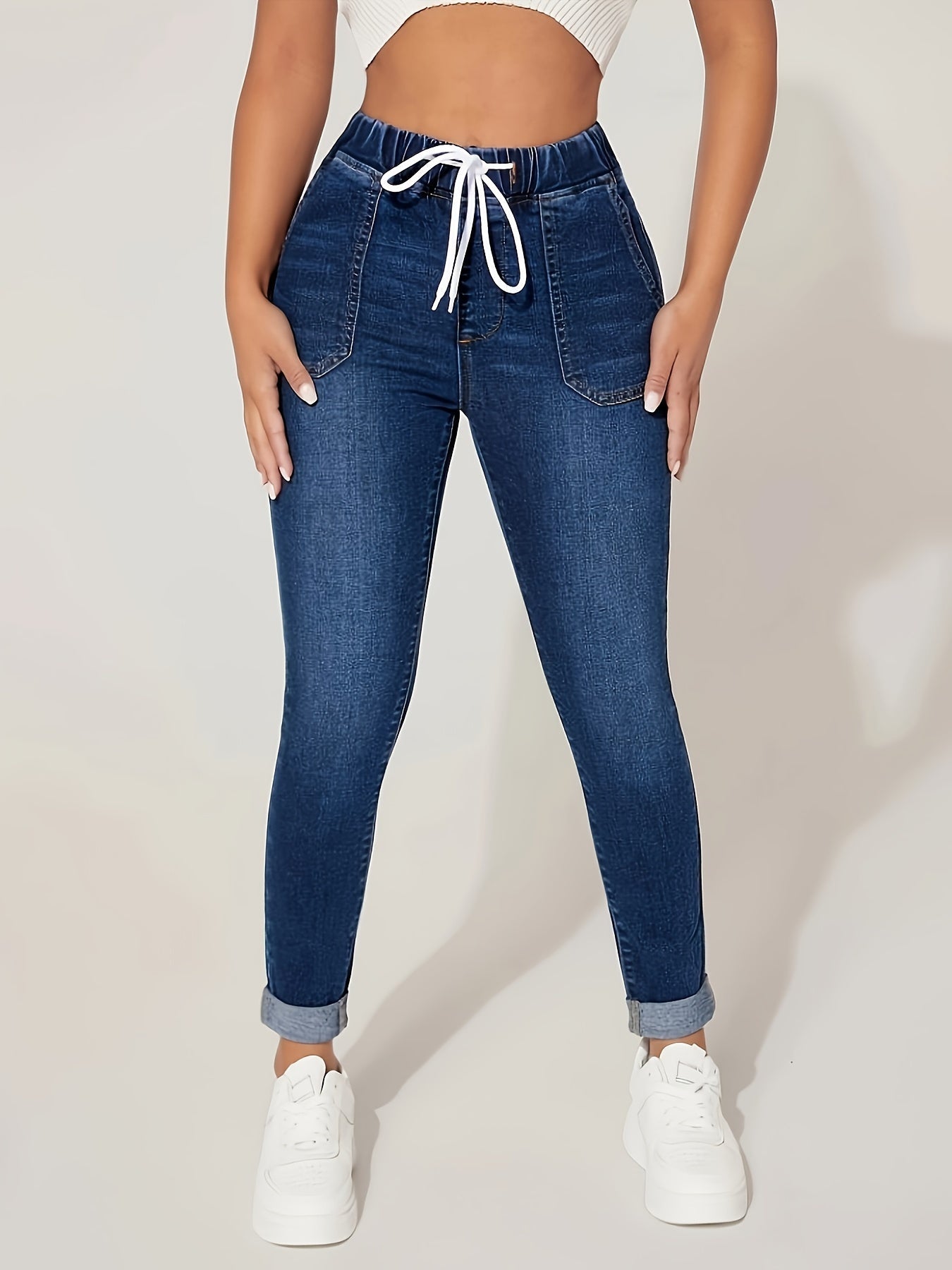 Comfortabele damesjeans | Hoge taille & trekkoord |  Voor een trendy casual look met bewegingsvrijheid | Stijlvol & praktisch | Verstelbare taille & cropped lengte | Perfect voor elk seizoen afbeelding 2