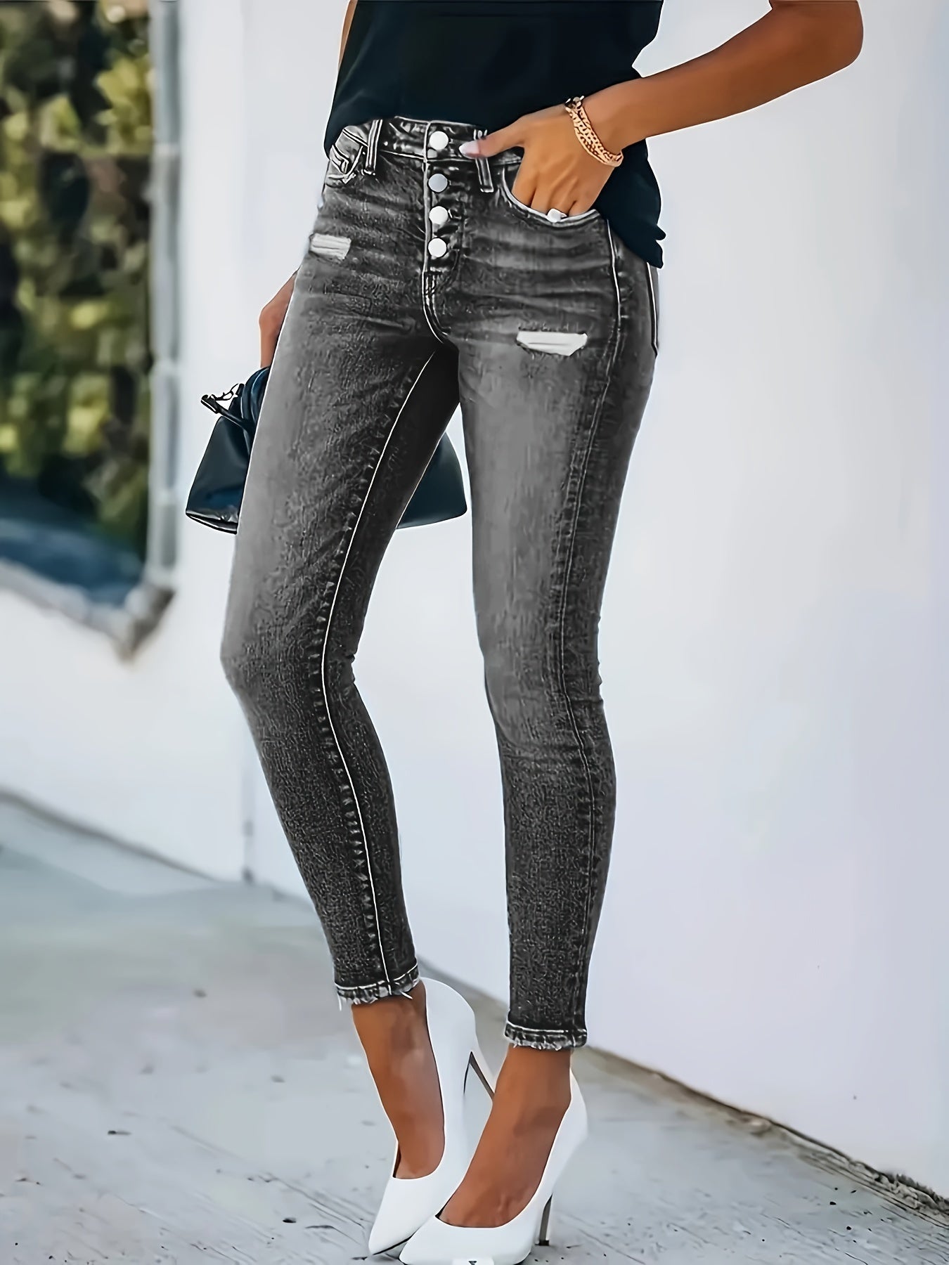 Stijlvolle skinny jeans met gerafelde afwerking en whisker-effect | Perfecte mix van modieuze flair en comfort | Voorjaars- en najaarsmust-have afbeelding 1